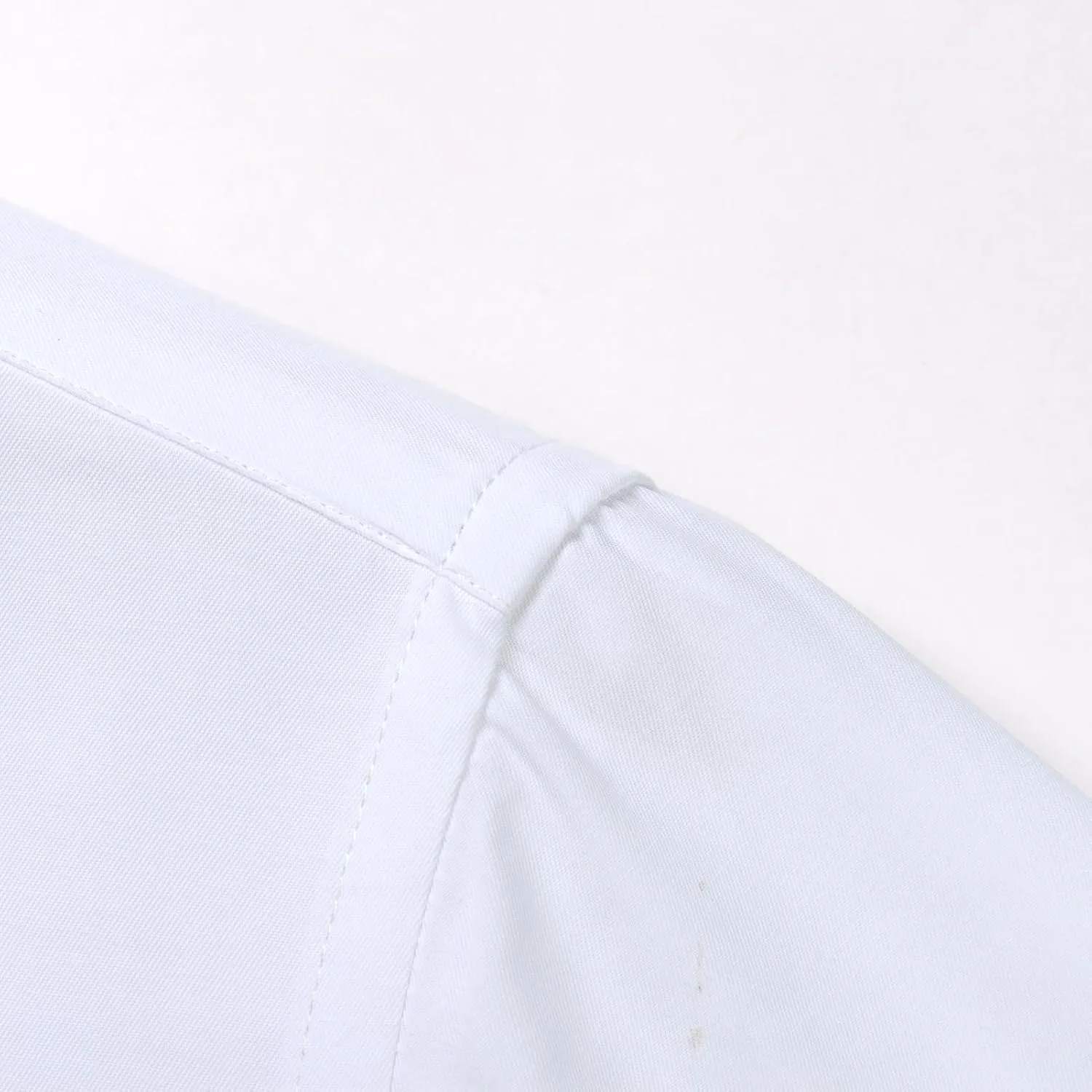 Men's Formal Dress Shirts Hidden Button Front French Cuffs Shirt Random Metal Cufflinks